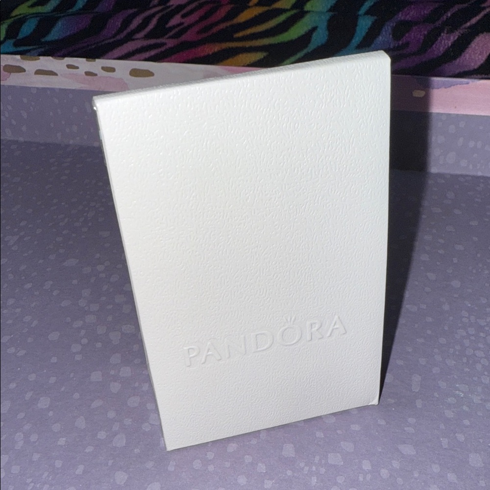 15 Pandora Elegant White Mini Boxes